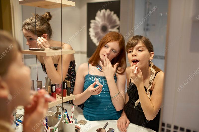 A Guide to Makeup Application for Teenage Girls - EverYouth Essentials