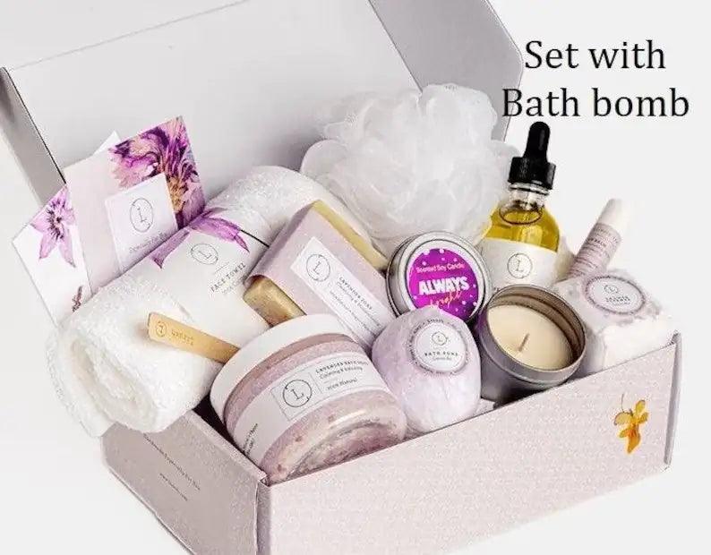 Lizush All Natural Lavender Gift Box with Bath Bomb and Shower Steamer - EverYouth Essentials